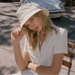 S/M NEW Lack Of Color Wave Bucket Hat- Beige